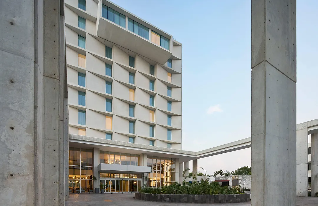 Courtyard By Marriott Merida Downtown-1