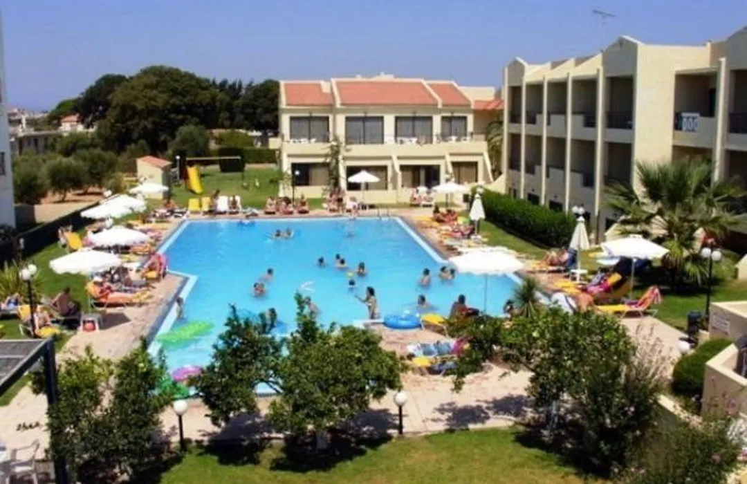Summerland Hotel-1
