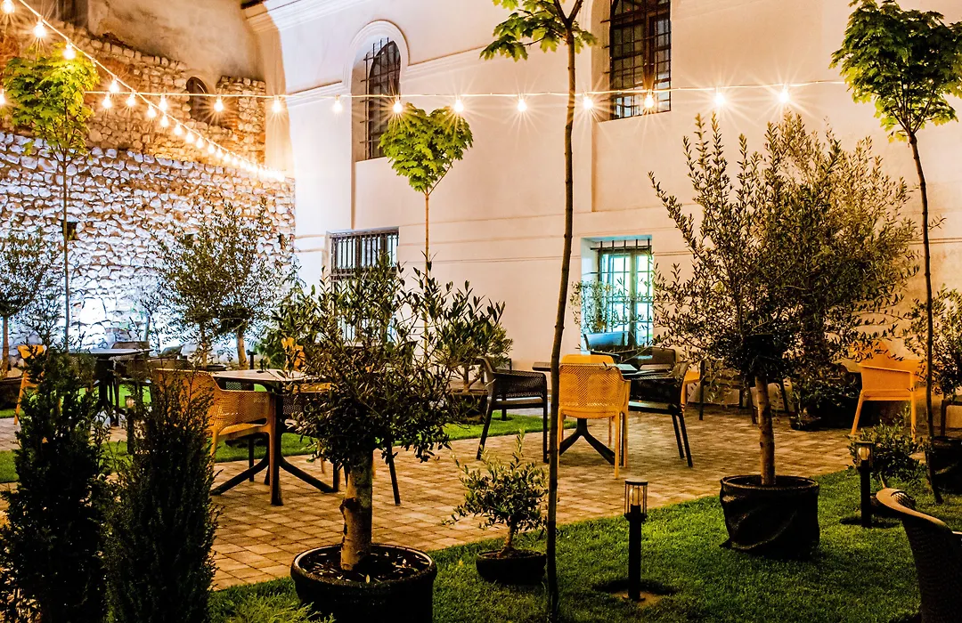 Hotel Estera-1