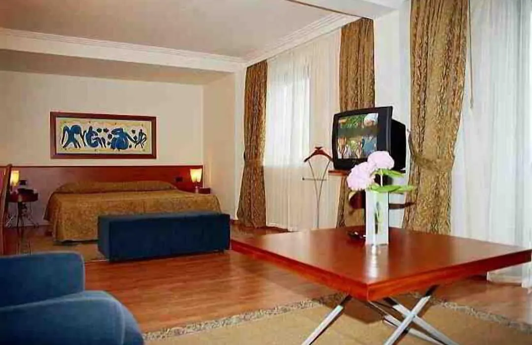 Butrinti Hotel-1