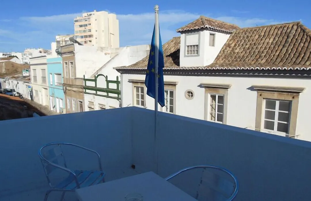 Hotel Adelaide-1