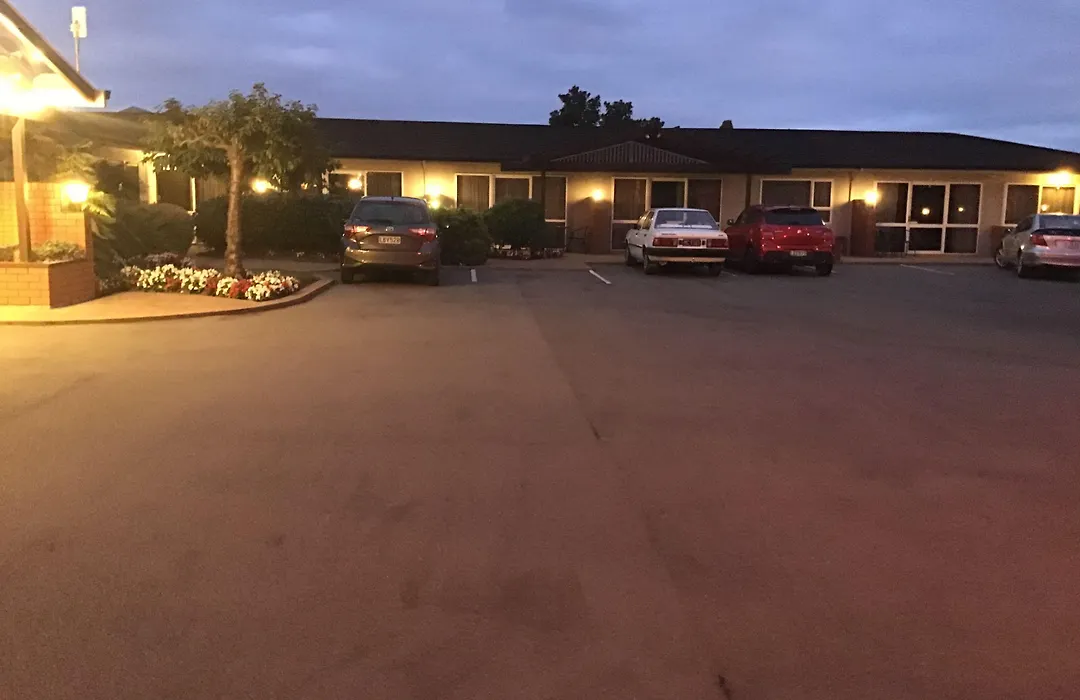 Avon City Motel-1