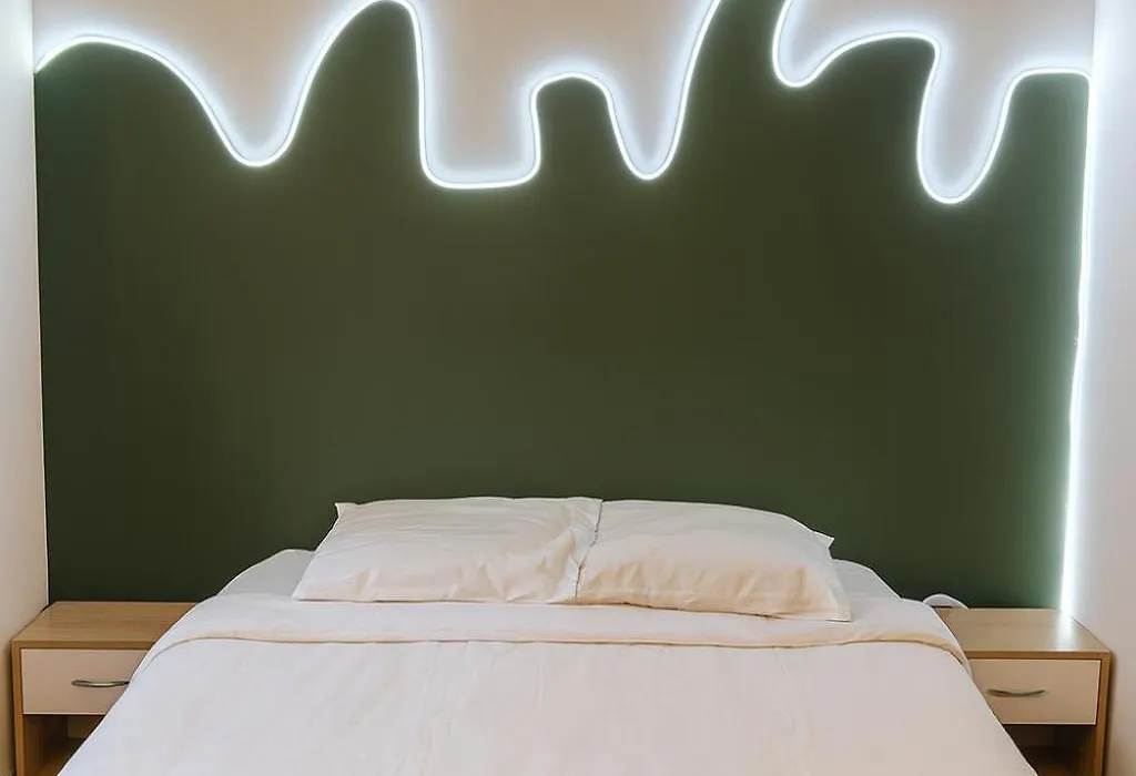 Chambre Privee "Verte" - Maison Partagee-1