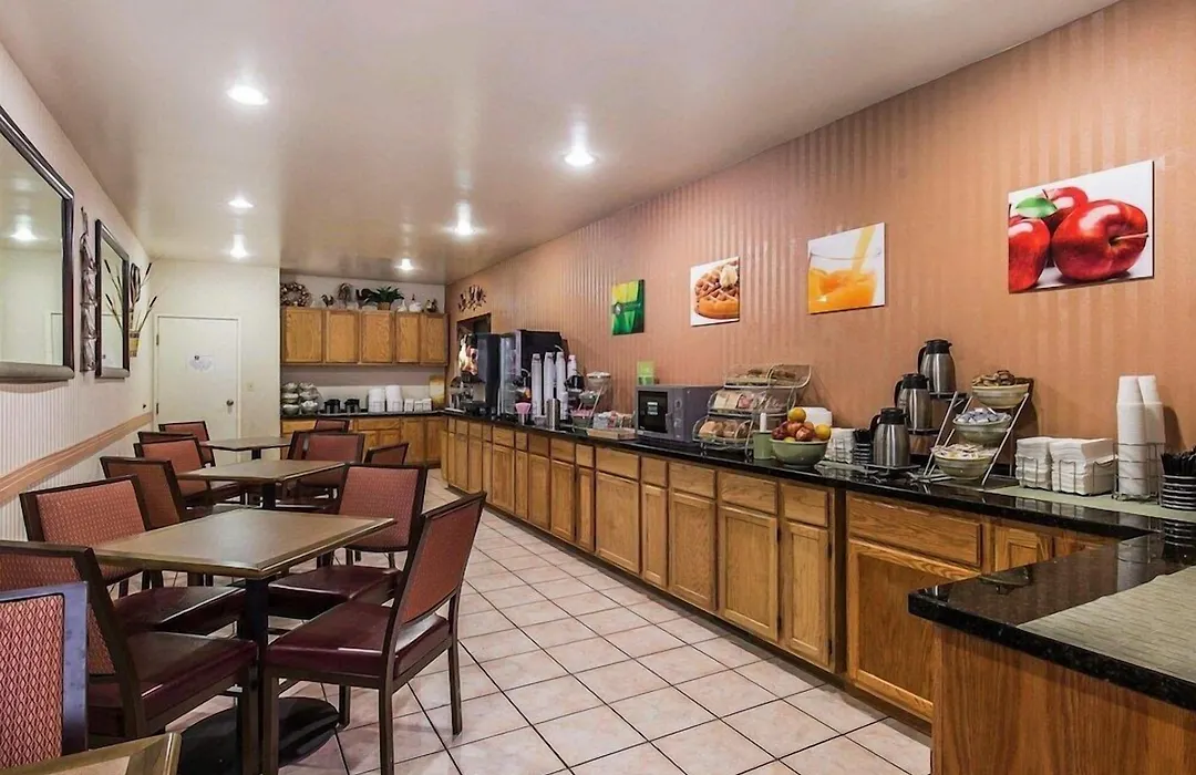Quality Suites Moab Near Arches National Park-1