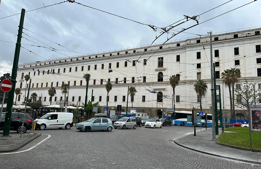 HOTIDAY Room Collection - Napoli Botanique-1