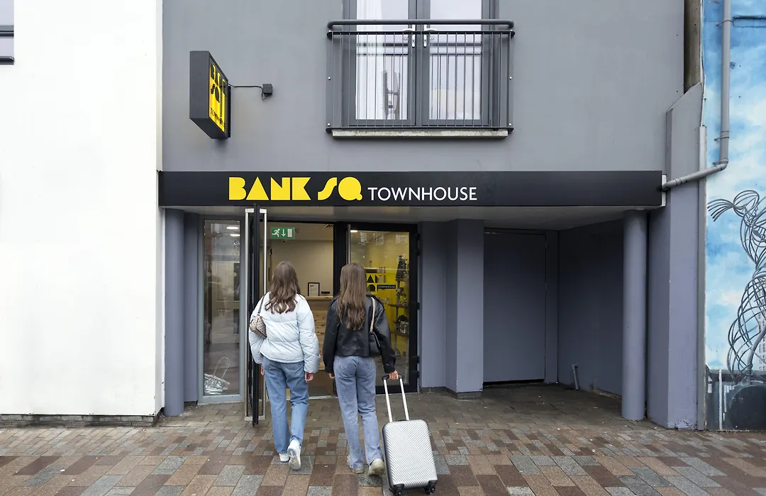 Bank Square Town House-1