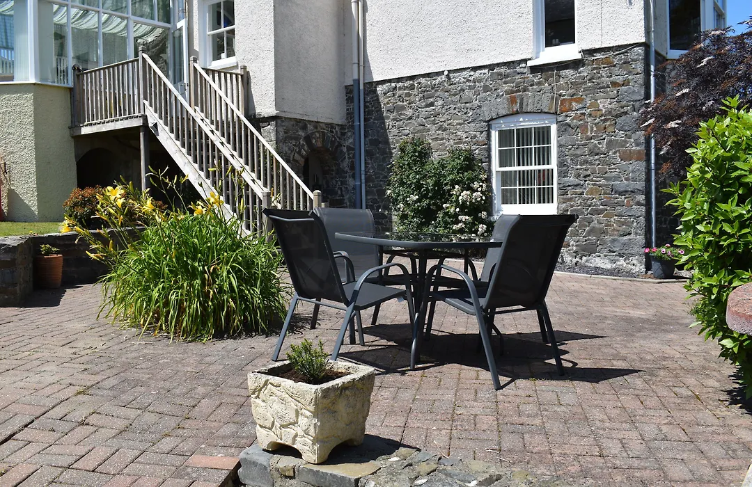 Llys Aeron "The Little Hotel"-1