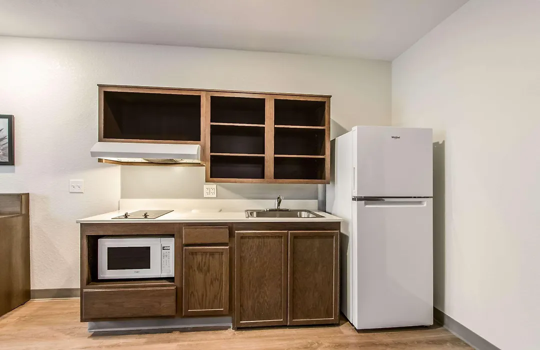 Woodspring Suites Doral Miami Airport-1
