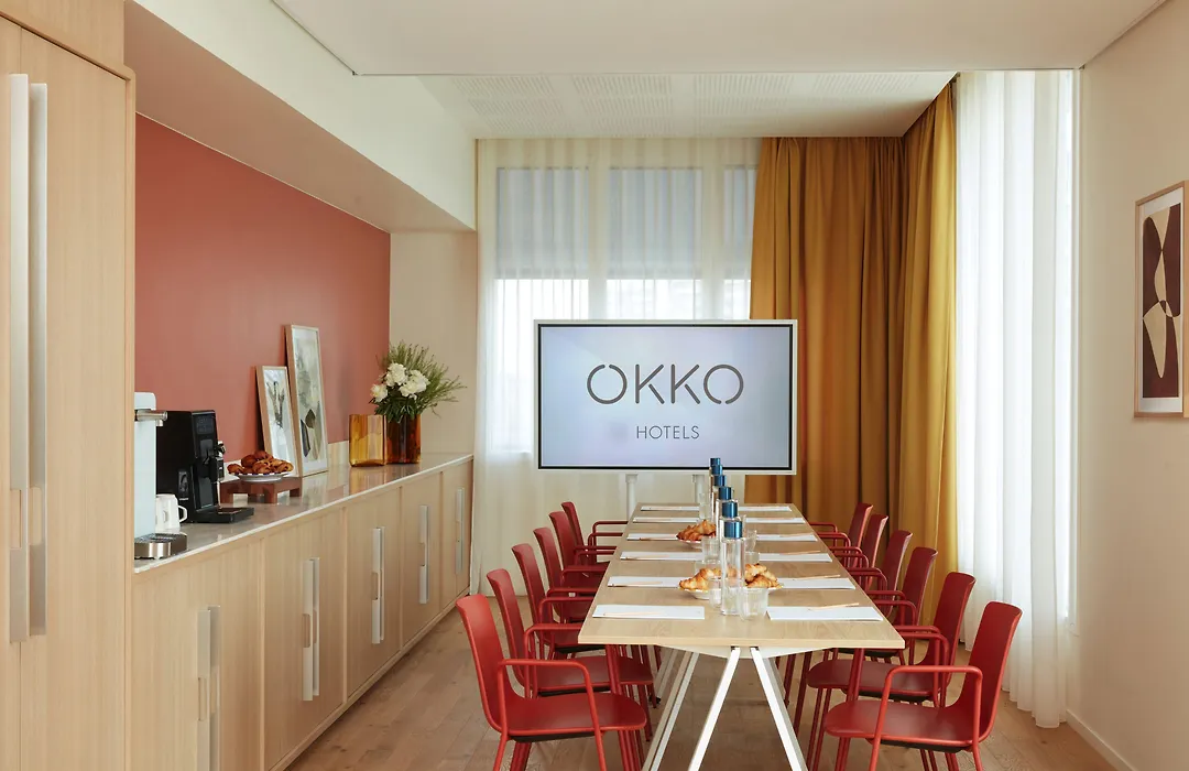 Okko Hotels Paris Rosa Parks-1