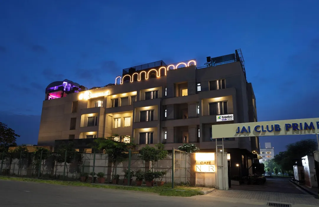 Treebo Premium Baramasi By Jai Club Prime-1