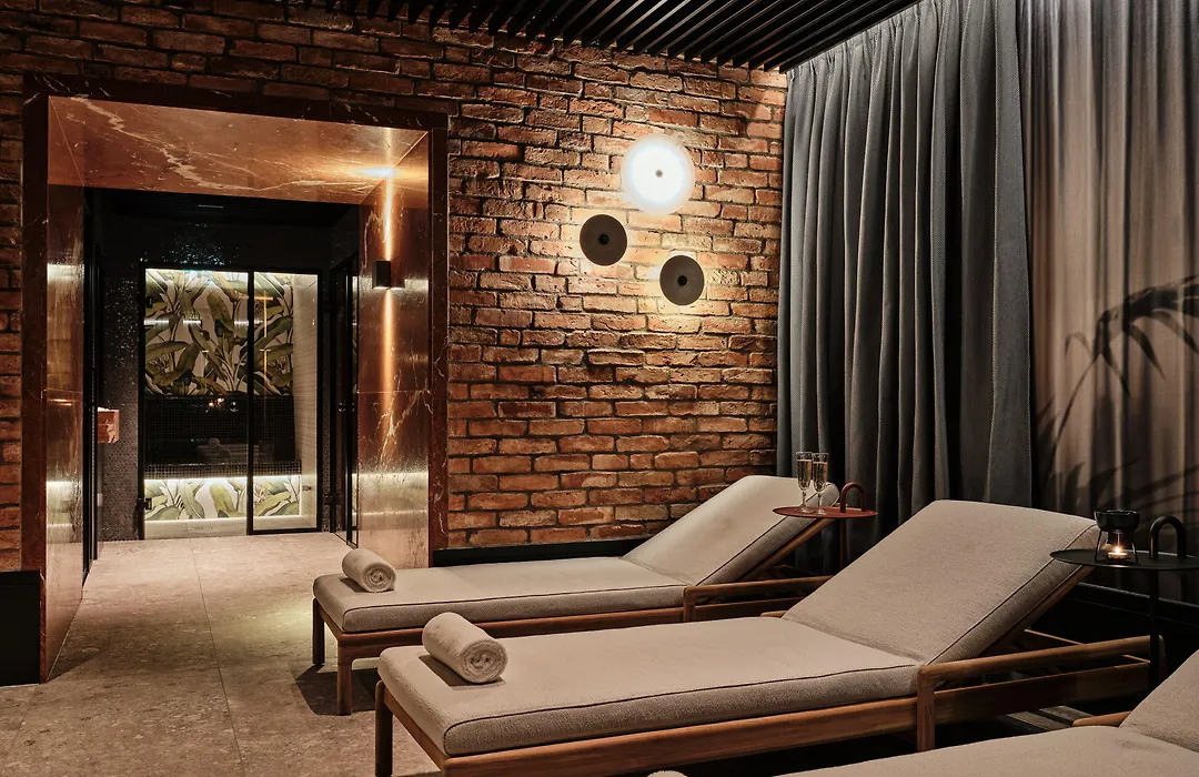 Hotel Altus Palace - Destigo Hotels-1