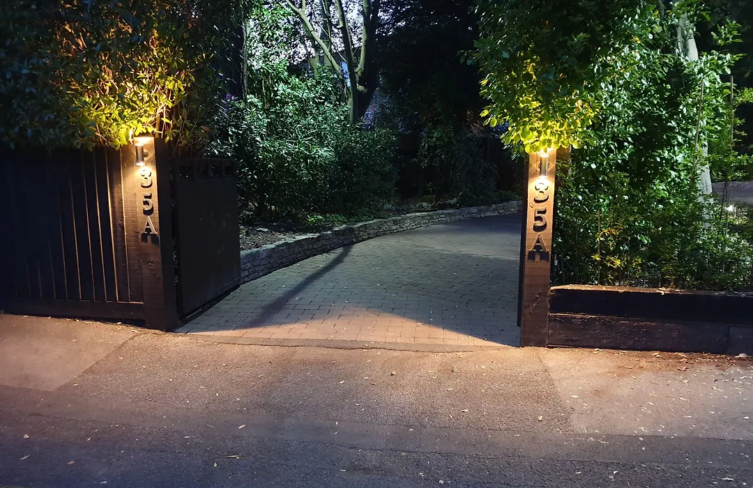 Little Robin Gate - Free Parking - Central - 10 Min Walk To Train Station-1