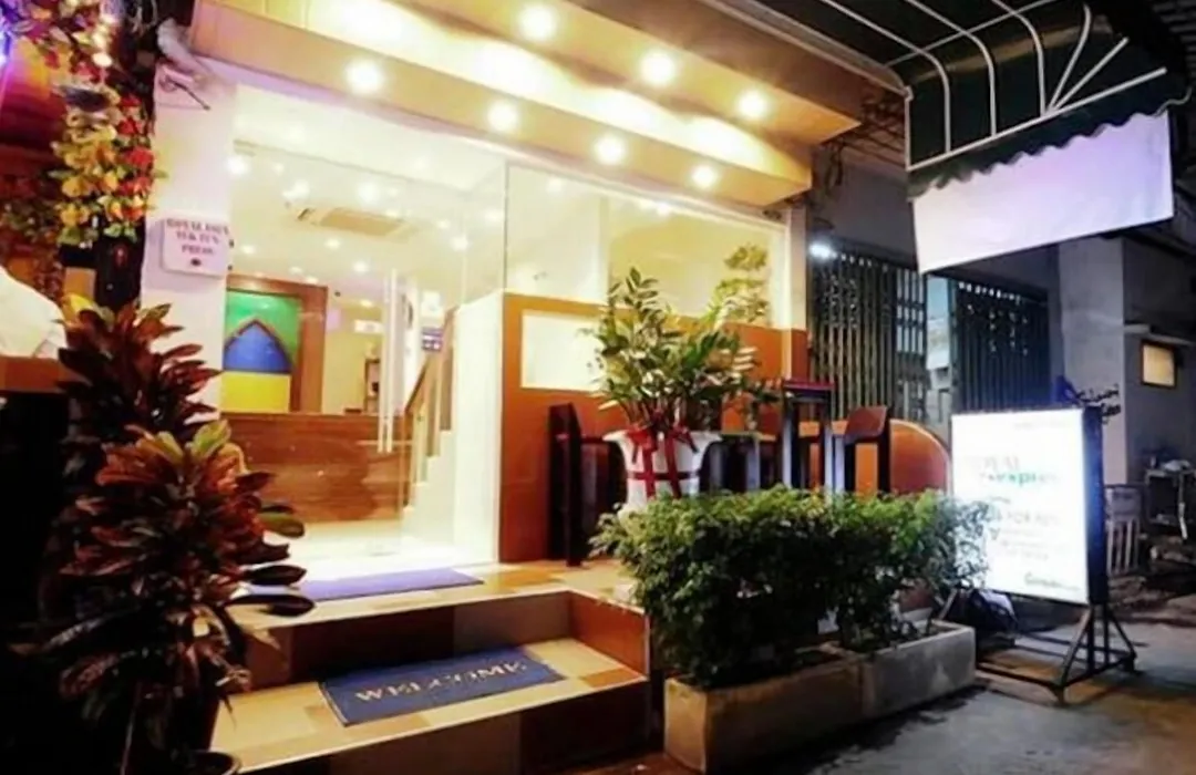 Royal Express Inn-1