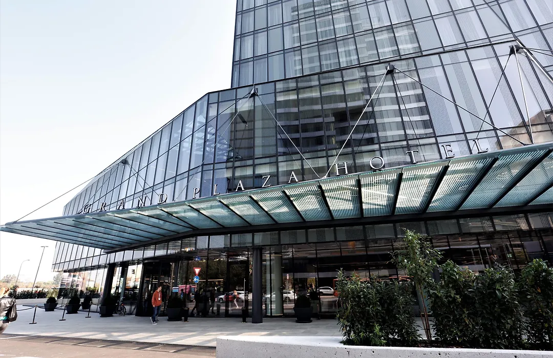 Grand Plaza Hotel & Congress Center-1