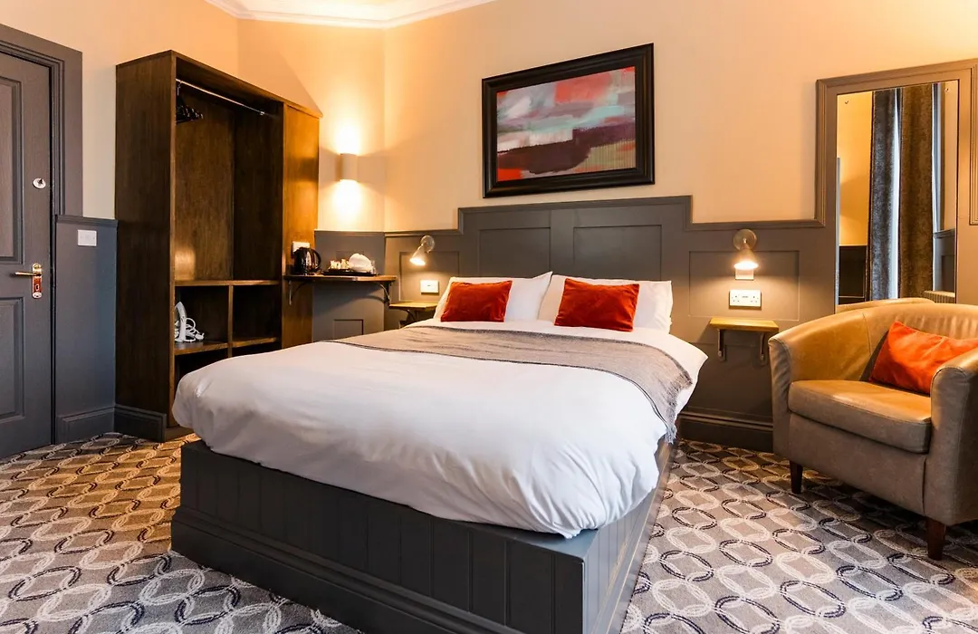 Irvine Guest House-1