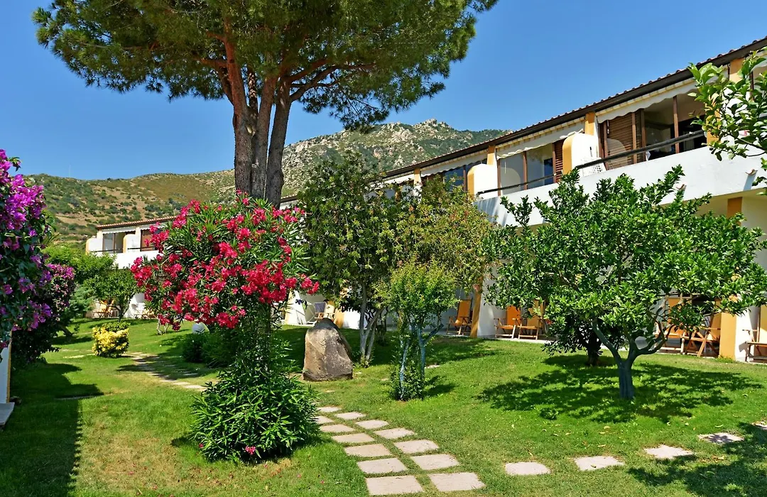 Cormoran Residence-1