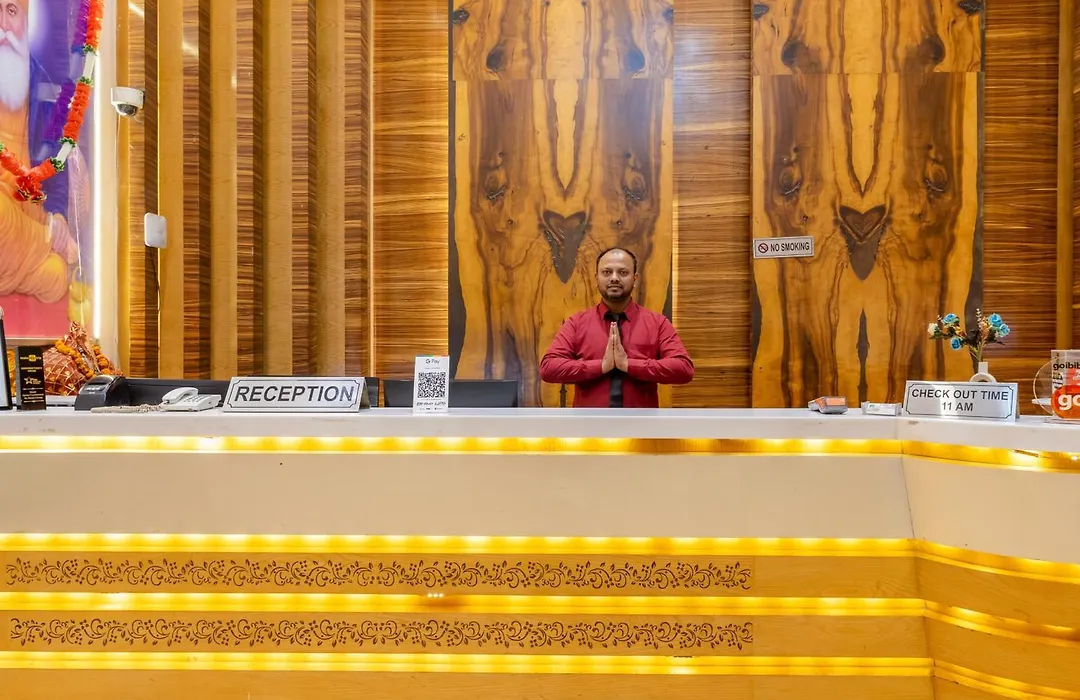 Aman Continental With Restaurant - 5Mins From Connaught Place ,Railway Station & Metro-1