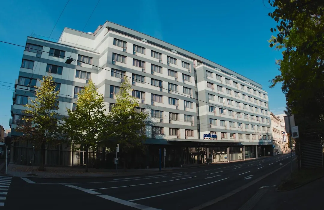 Park Inn By Radisson Linz-1