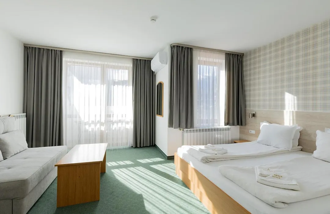 Hotel Iceberg Bansko-1