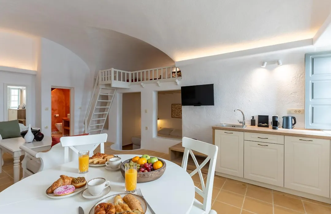 Mardanza Krokos Suites-1