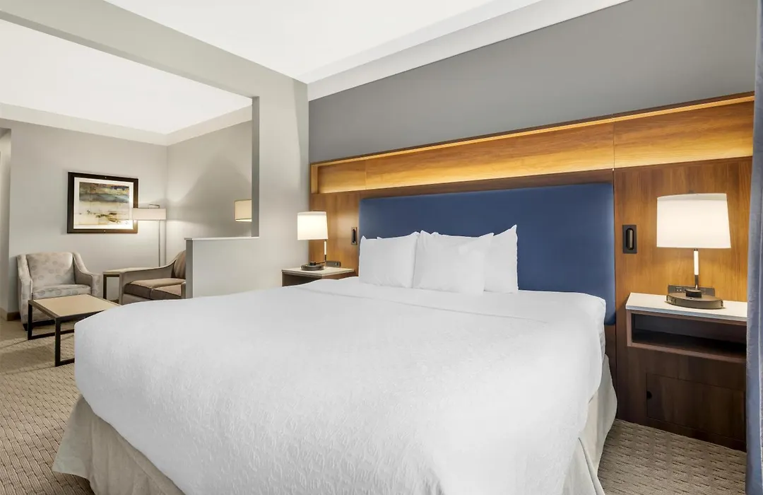 Best Western Plus Revelstoke-1