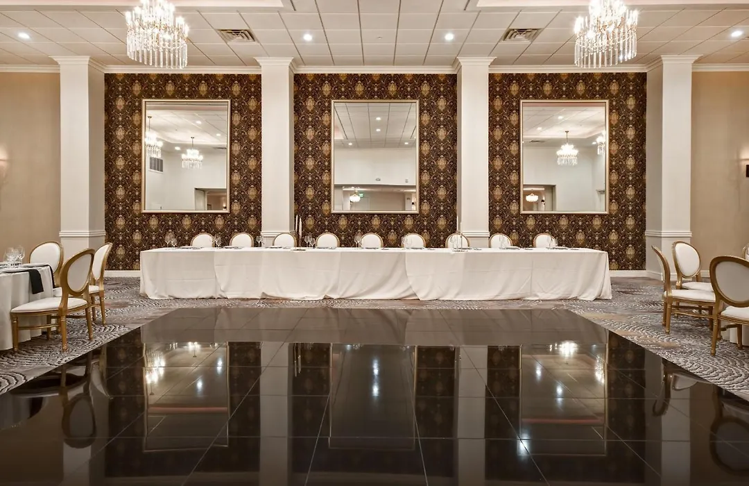 Holiday Inn Lancaster By Ihg-1
