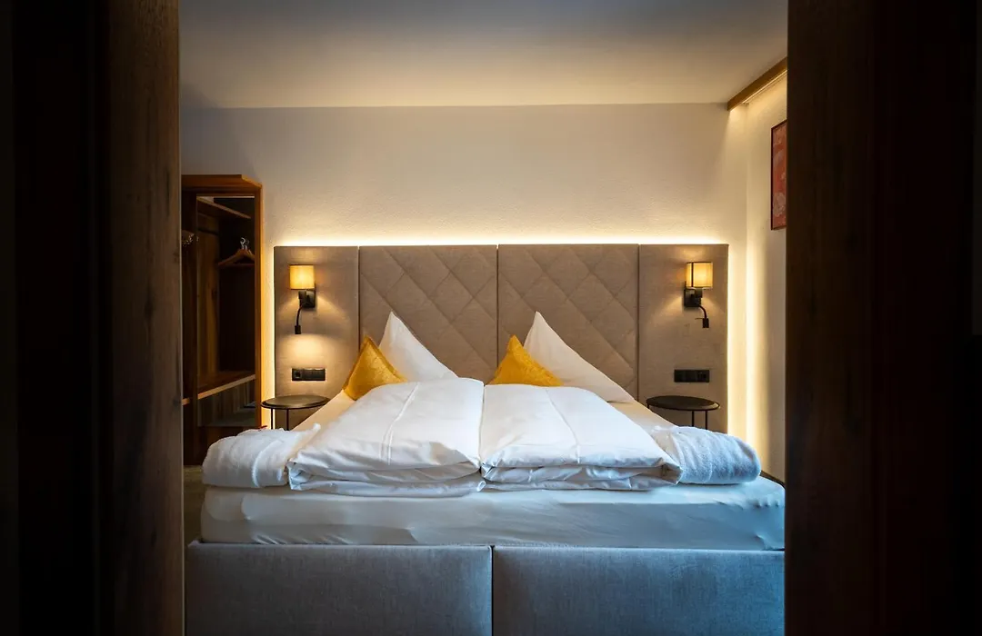 Hotel Trisanna-1
