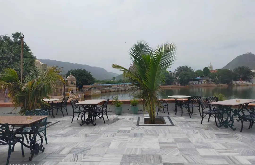 Hotel Pushkar Palace-1