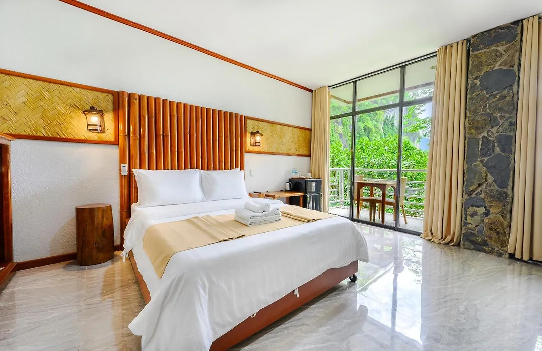 El Nido Viewdeck Cottages-1