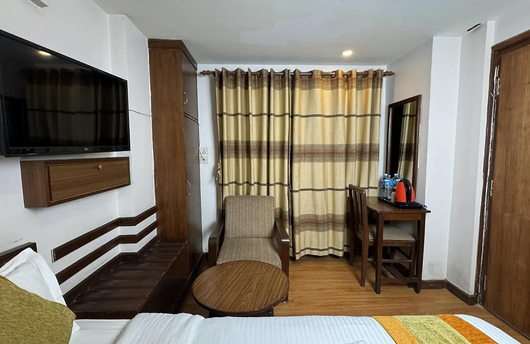 Hotel Everest Nepal-1