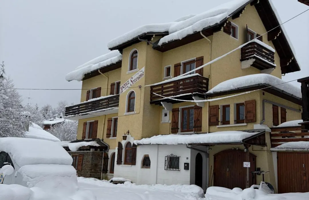 Chalet Hotel Sylvana-1