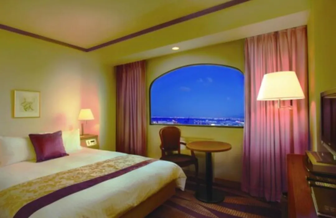 Hotel Plaza Kobe-1
