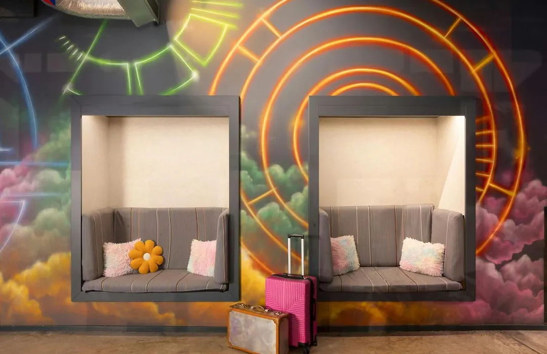 Moxy London Heathrow Airport-1