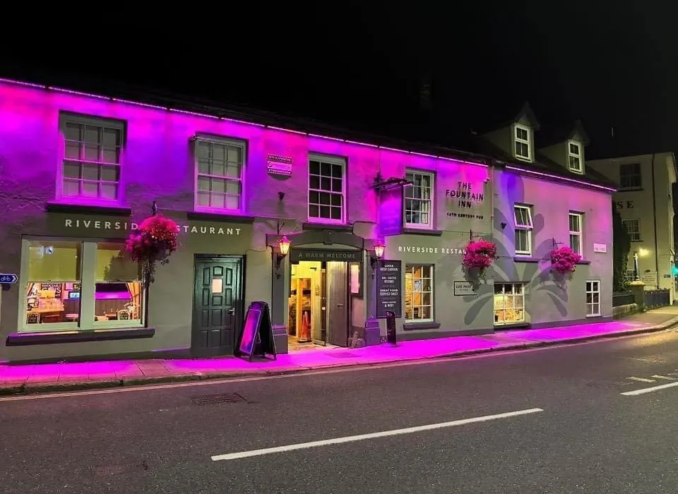 The Fountain Inn-1