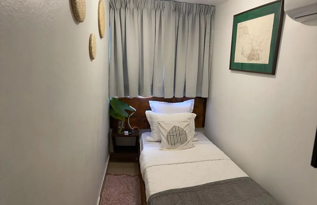 Studio 27-1