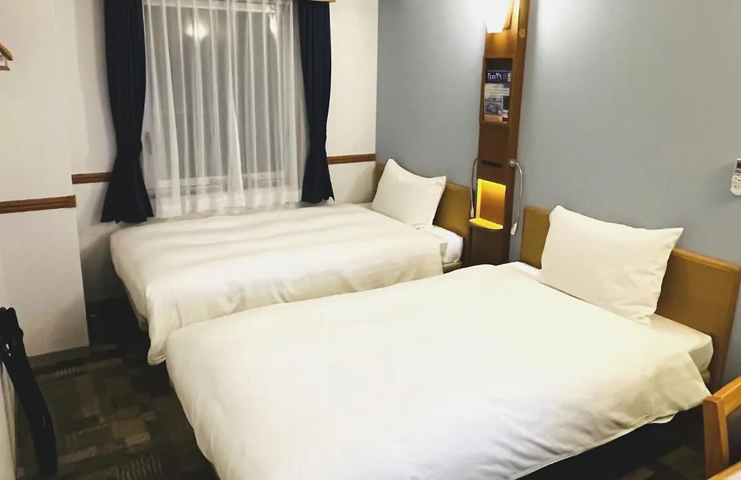 Toyoko Inn Kobe Sannomiya-Eki Higashi-1