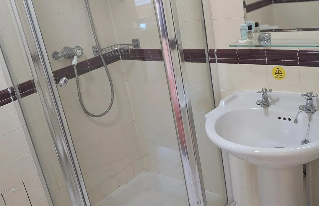 Hitchin Priory Hotel-1