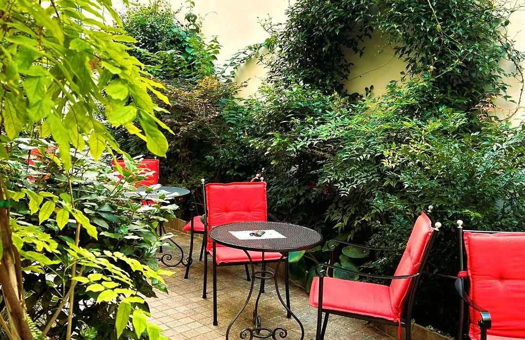 Hôtel de Varenne-1