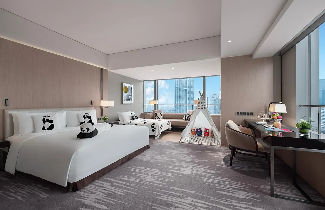 Niccolo Chengdu-1