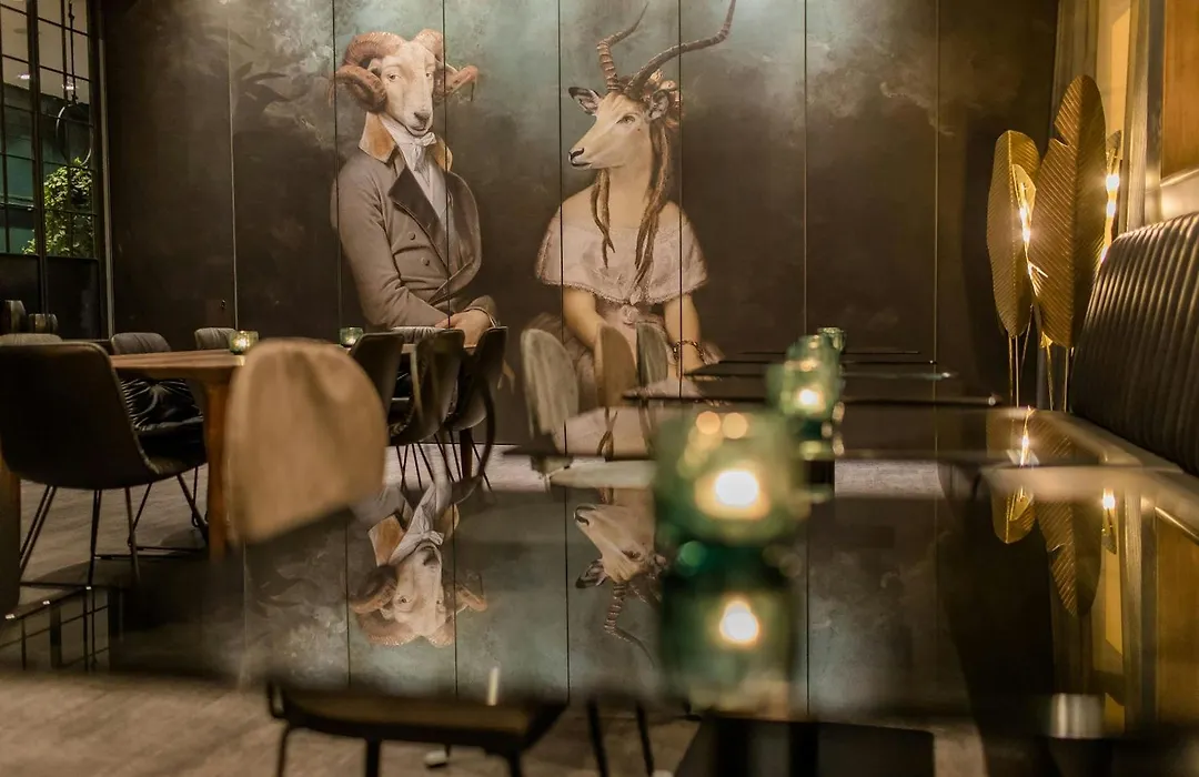Motel One Paris-Porte Doree-1
