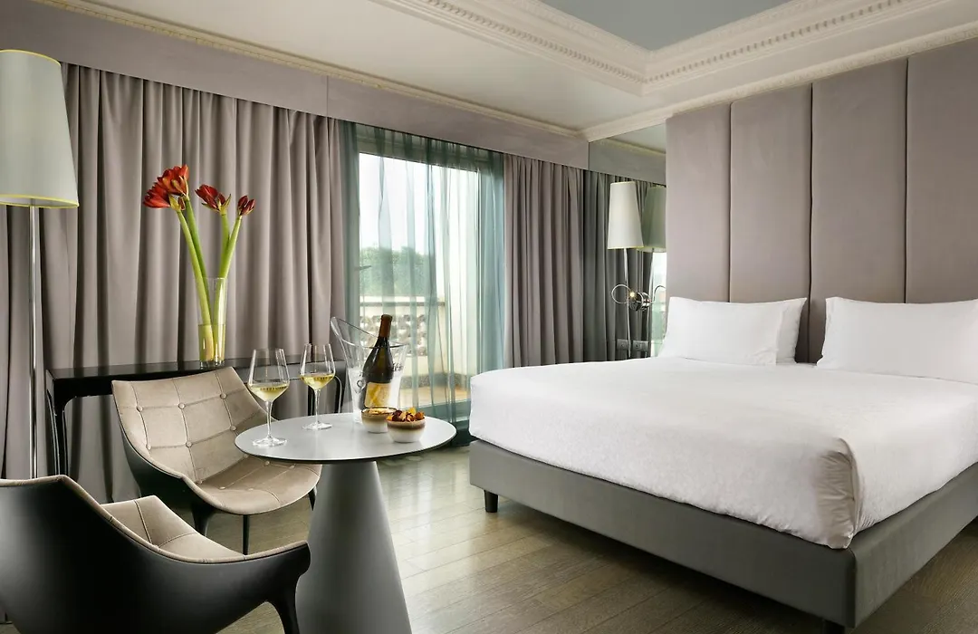 Leon'S Place Hotel In Rome-1