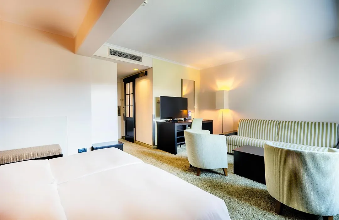Radisson Blu Senator Hotel, Luebeck-1