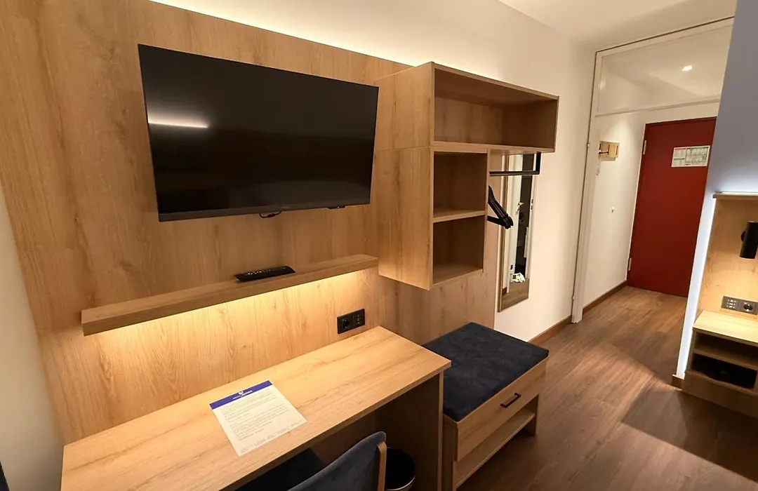 Hotel Antares Muenchen-1