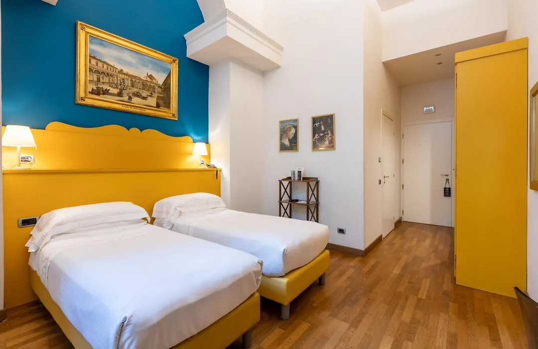 Relais Hotel Centrale "Dimora Storica"-1