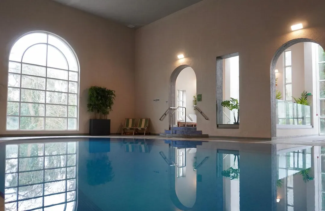 Twin Trees Hotel&Brusna Falls Leisure-1