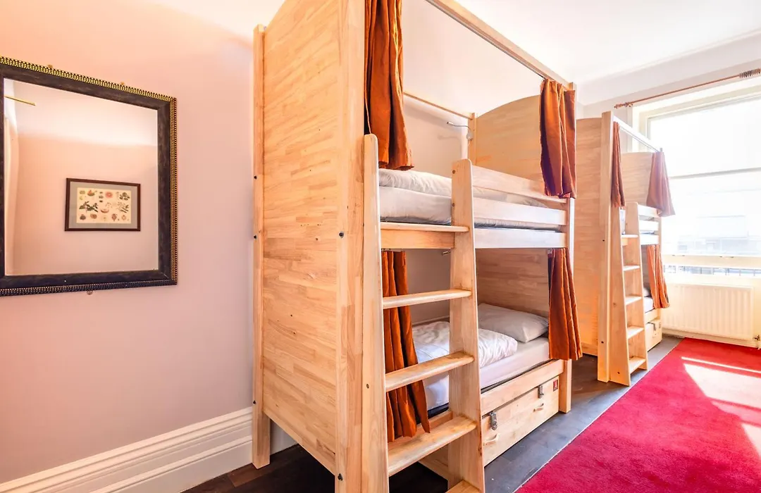 Palmers Lodge Swiss Cottage-1