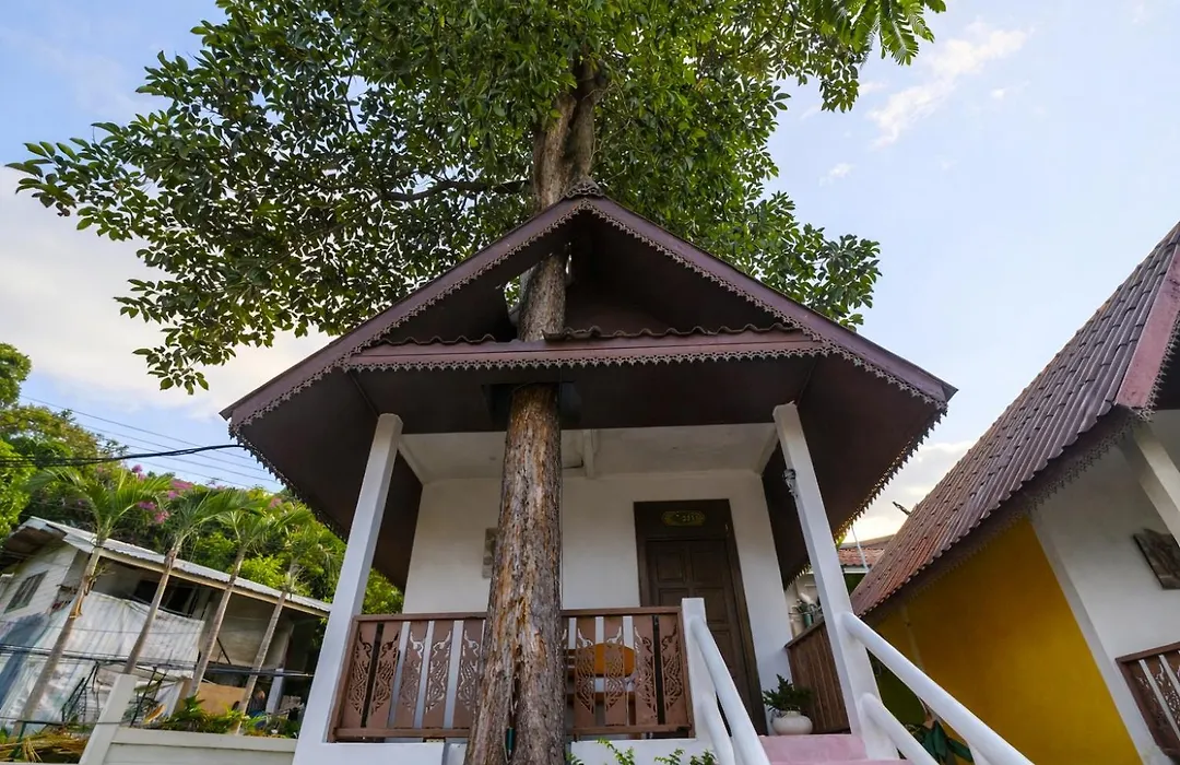 Phi Phi Chang Grand Resort-1