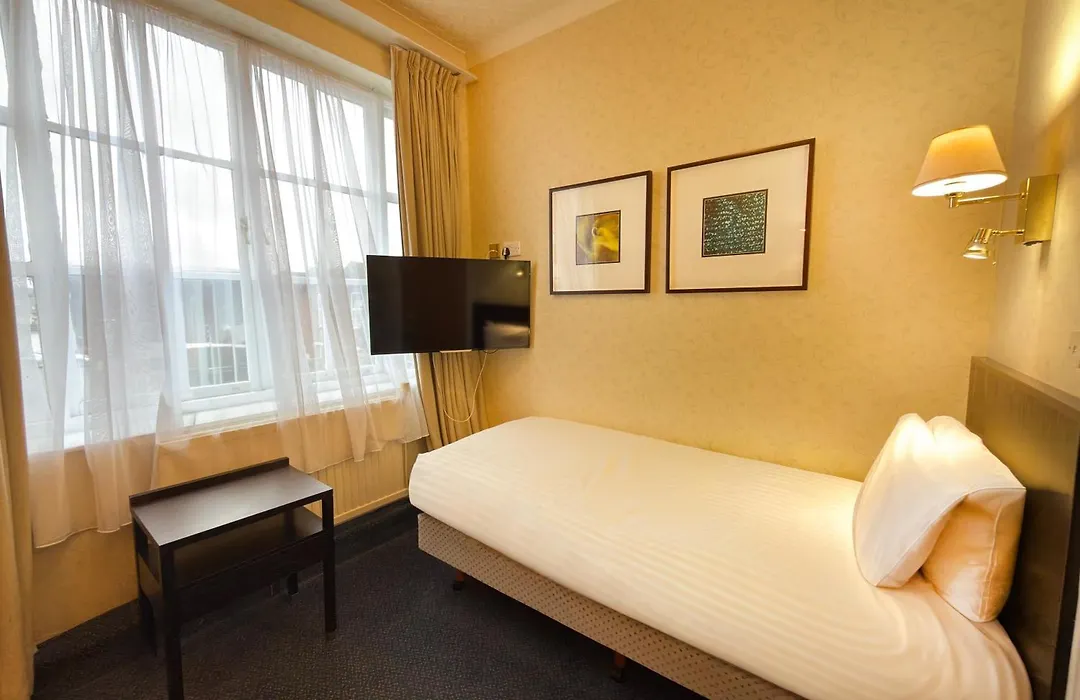 Ivy Bush Royal Hotel By Compass Hospitality-1
