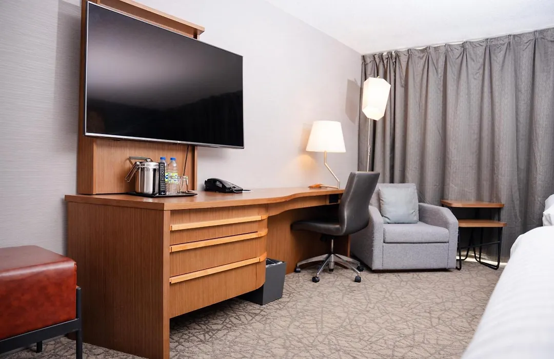 Crowne Plaza Toronto - North York By Ihg-1