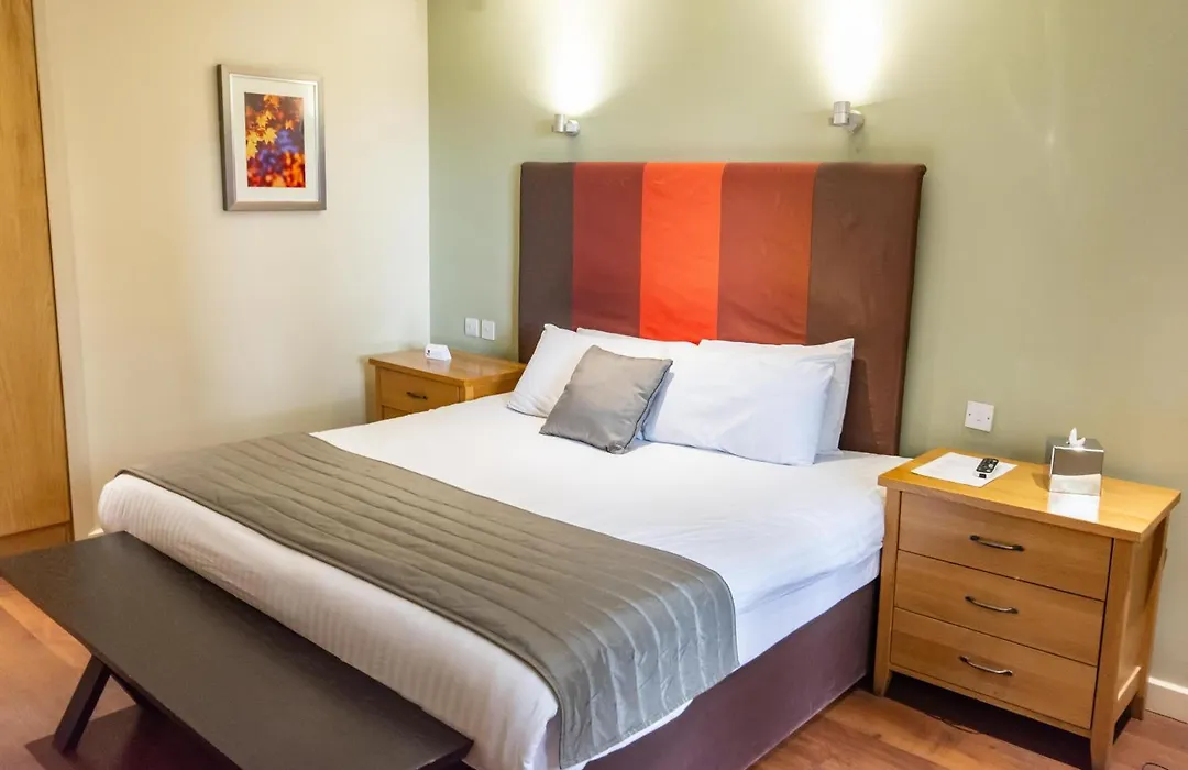 Great Hallingbury Manor & Lodges London Stansted-1